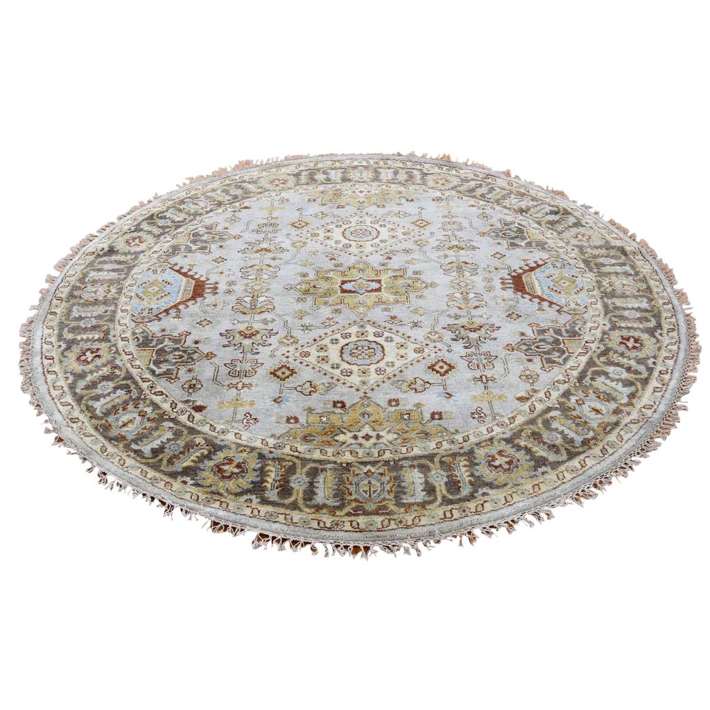 Hand-Knotted Pure Wool Karajeh Design Round Oriental Rug